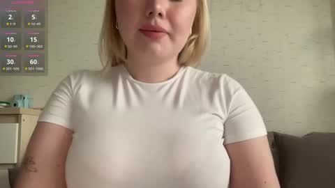 Julie  online show from 06-29-26, 01:11