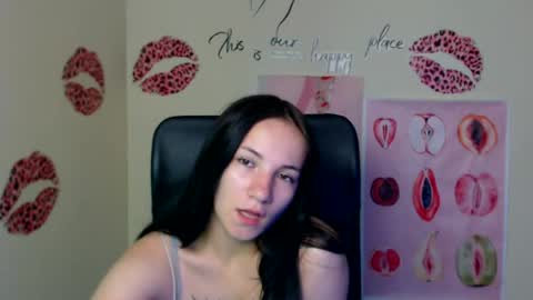 Emma online show from 07-16-26, 06:14