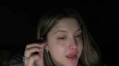 Cutieoggg420 online show from 03-25-26, 04:51