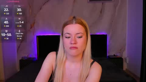 Snapshot of cutiepie69__ chatting on 03-08-25, 08:46 cutiepie69__ online show from 03-08-25, 08:46