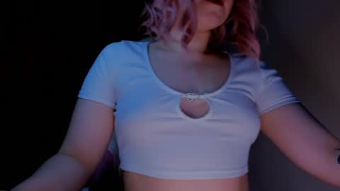 CutieSue online show from 03-31-26, 12:23