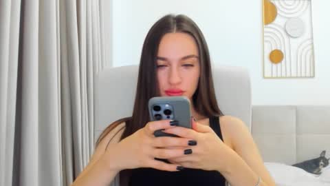 Eva online show from 09-21-25, 05:36