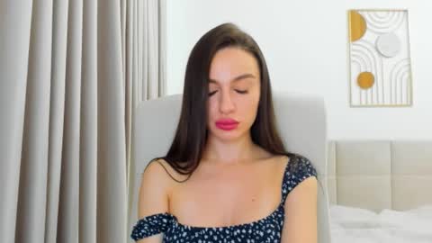 Eva online show from 10-10-25, 06:29