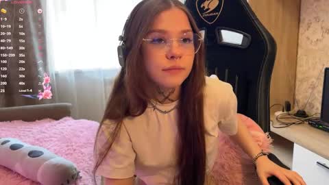 cyber_shawty online show from 04-22-26, 12:50