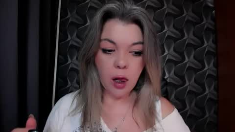 Full time mean bitch. online show from 06-21-26, 12:24