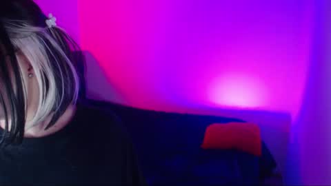 Michell online show from 07-18-26, 02:27