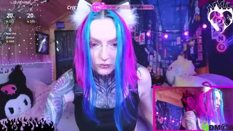 Snapshot of cybernekko chatting on 05-10-26, 05:12 Neko online show from 05-10-26, 05:12