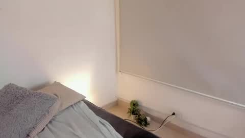 Snapshot of cylie_lee chatting on 02-18-25, 01:55 Cylie online show from 02-18-25, 01:55