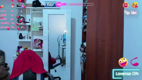 Snapshot of cynthiawatson_ chatting on 05-14-26, 12:01 Cynthia online show from 05-14-26, 12:01
