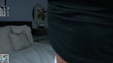 Isabella online show from 02-08-26, 01:09