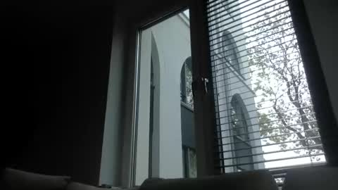 d3nnis_123 online show from 10-13-25, 08:25