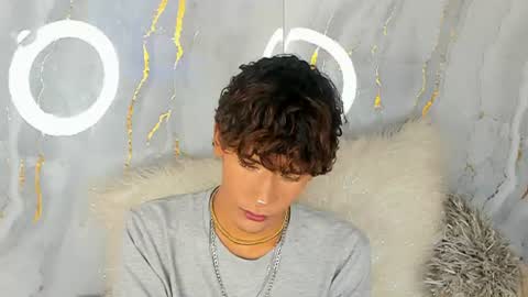 Darked online show from 06-19-26, 04:39