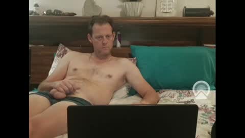 Snapshot of d4p_couple chatting on 02-12-25, 07:24 Deb   peter online show from 02-12-25, 07:24