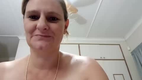 Snapshot of d4p_couple chatting on 03-10-25, 08:12 Deb   peter online show from 03-10-25, 08:12