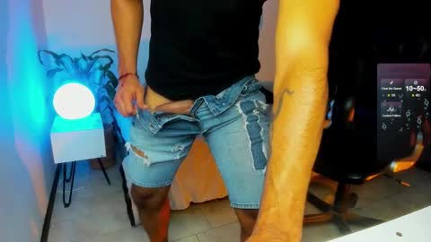 Mauricio online show from 10-24-25, 08:27