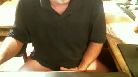 dabaatendae online show from 10-25-25, 05:37