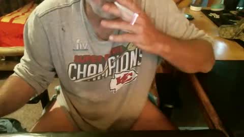 dabaatendae online show from 05-18-26, 02:34