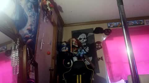 Snapshot of dada45555 chatting on 06-14-26, 01:24 dada45555 online show from 06-14-26, 01:24