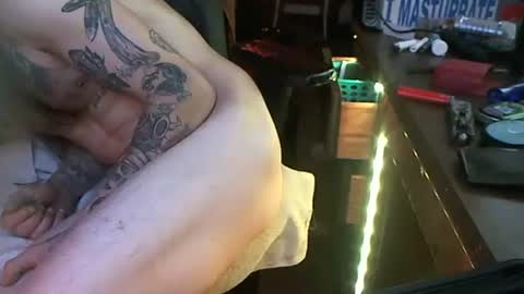 dadddyyycloudy online show from 01-27-25, 03:39