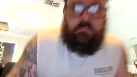 daddibear666 online show from 12-20-25, 03:57