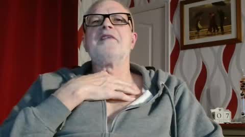 Brian ... online show from 01-07-25, 09:03