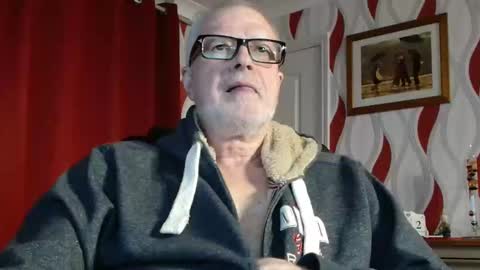 Brian ... online show from 03-02-25, 09:11