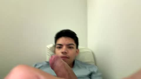 Snapshot of daddy_long_legs25 chatting on 07-09-26, 03:27 daddy_long_legs25 online show from 07-09-26, 03:27