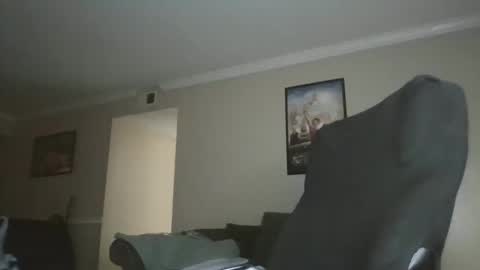 Snapshot of daddybbc52 chatting on 06-06-26, 01:05 Rashaudrodz.. online show from 06-06-26, 01:05