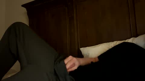 Daddy online show from 03-18-26, 10:40