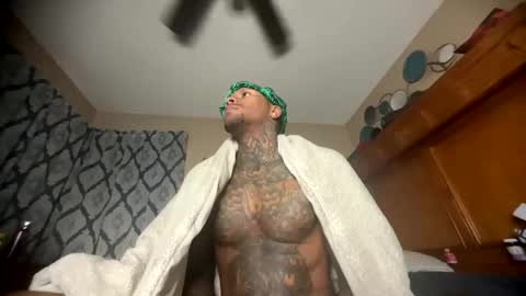 sexy tatted king bbc online show from 05-17-26, 09:17