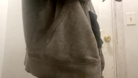 Snapshot of daddylongyk chatting on 11-02-25, 12:35 daddylongyk online show from 11-02-25, 12:35