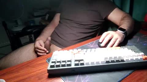 Snapshot of daddypimp3 chatting on 09-19-25, 10:32 Paul online show from 09-19-25, 10:32