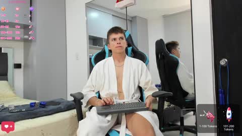 Snapshot of daddyrich4u chatting on 12-03-24, 09:23 daddyrich4u online show from 12-03-24, 09:23