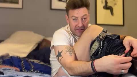 daddyswede23 online show from 04-18-26, 01:42
