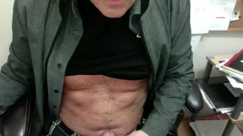 Snapshot of dadooronron69 chatting on 11-20-25, 06:07 dadooronron69 online show from 11-20-25, 06:07