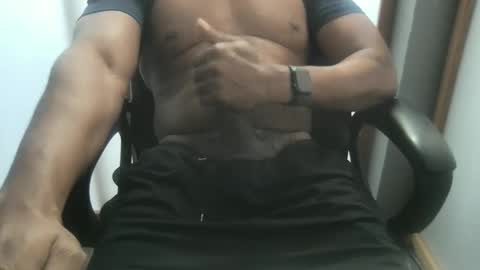 Snapshot of dadsblk chatting on 10-07-25, 06:16 D online show from 10-07-25, 06:16