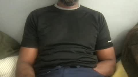 Snapshot of dadsblk chatting on 10-16-25, 06:09 D online show from 10-16-25, 06:09