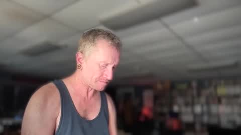 daemon online show from 10-28-25, 05:26