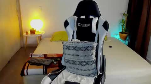 Allan Daf online show from 12-17-25, 11:44