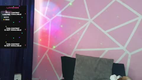 dafna lorens  online show from 04-15-26, 05:42