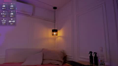 dafne_hillss online show from 03-17-26, 11:24