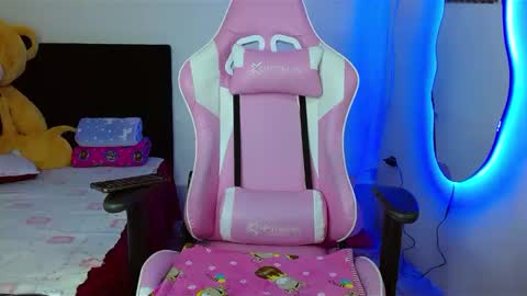 dafne_hot77 online show from 03-11-25, 06:41