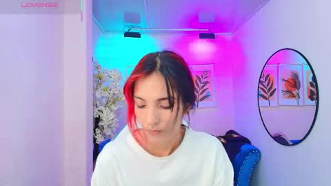 dafne huges online show from 11-05-25, 07:14