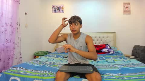 Snapshot of dafnezahiraa_ chatting on 01-30-25, 06:21 dafnezahiraa online show from 01-30-25, 06:21