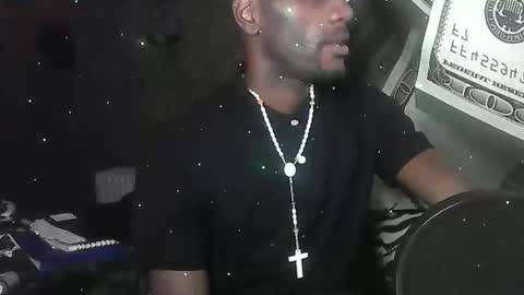 Snapshot of dagoer9eleven chatting on 11-01-25, 08:05 dagoer9eleven online show from 11-01-25, 08:05