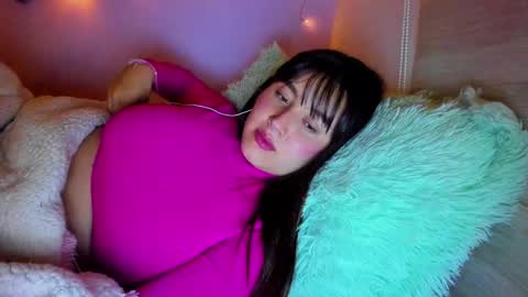 Snapshot of dahi_anne chatting on 12-24-24, 05:27 Call me D online show from 12-24-24, 05:27