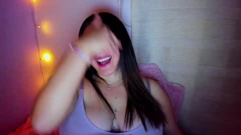 Snapshot of dahi_anne chatting on 01-03-25, 05:50 Call me D online show from 01-03-25, 05:50