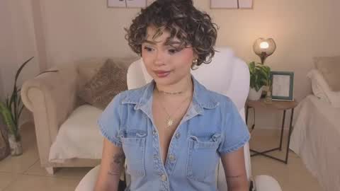 Dahiann Walcott online show from 05-26-26, 11:01