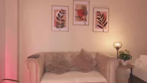 Dahiann Walcott online show from 07-27-26, 03:08