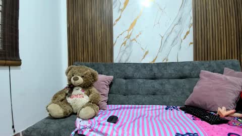 dahianaroa online show from 02-25-26, 12:59